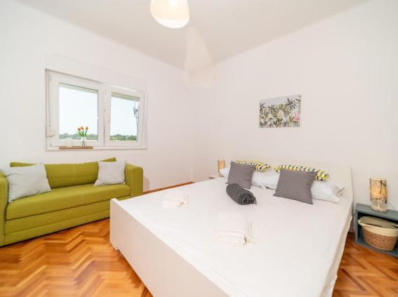 Laganini Apartman Rab Rab Town Zewnętrze zdjęcie