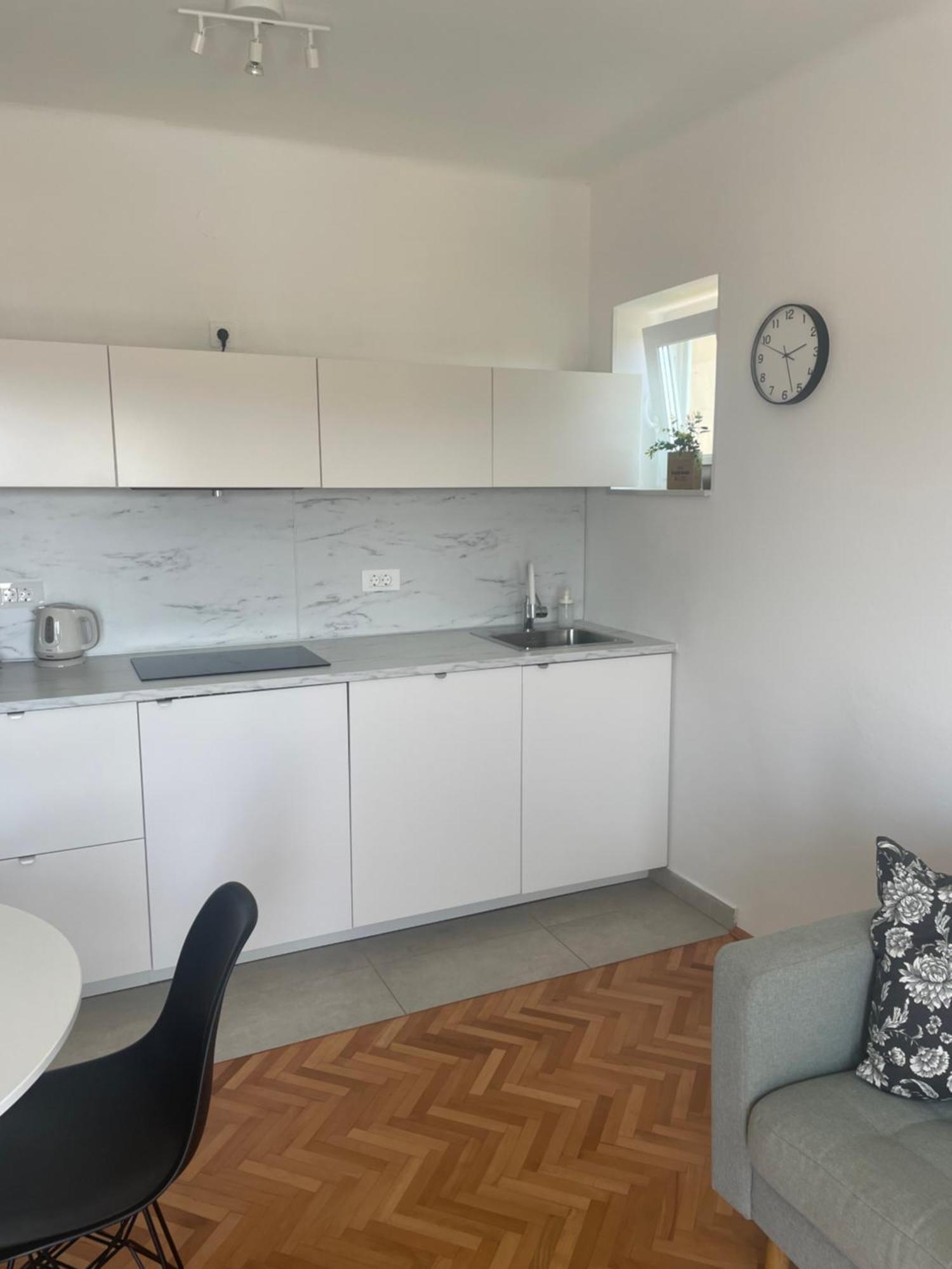 Laganini Apartman Rab Rab Town Zewnętrze zdjęcie