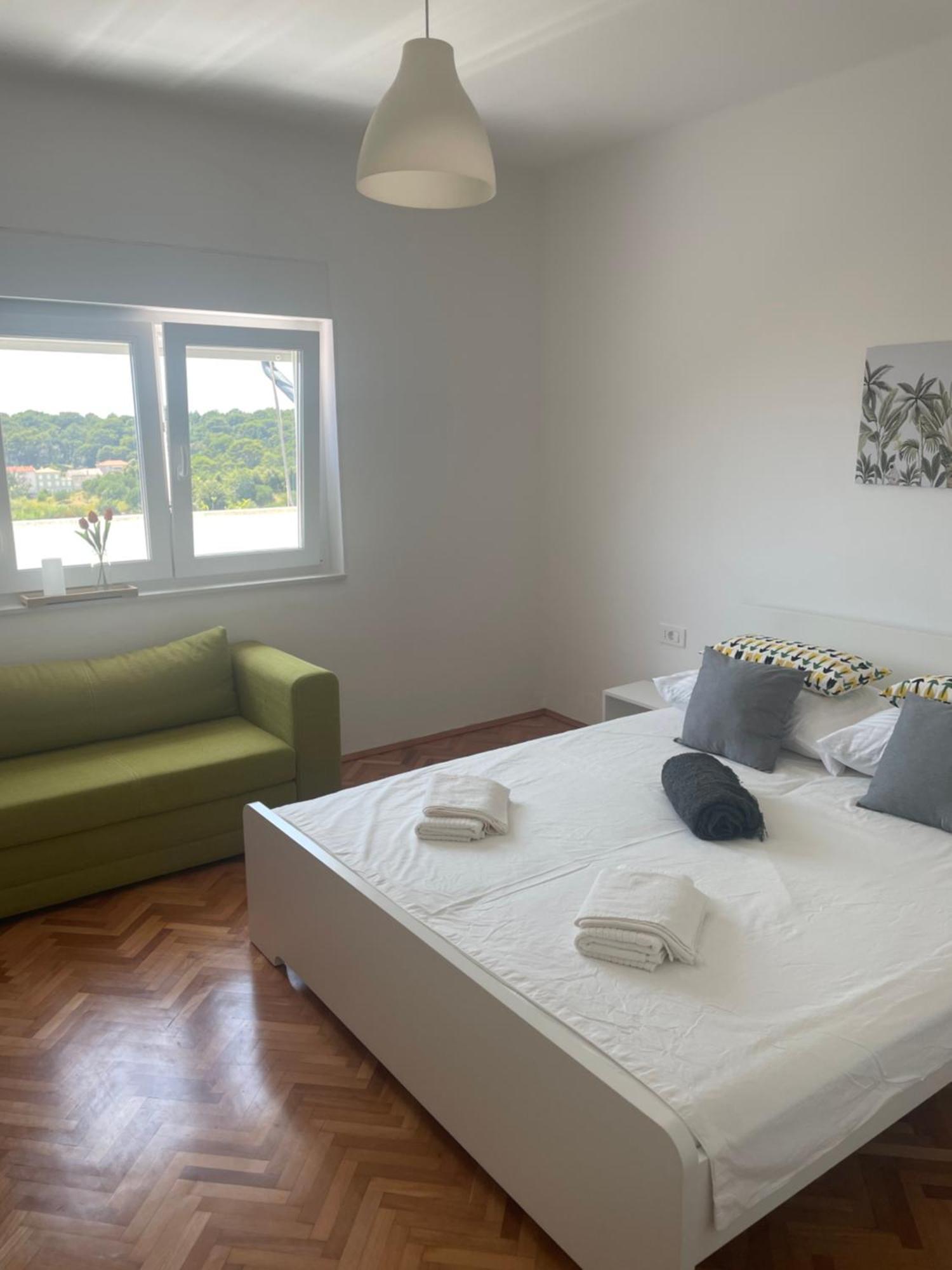 Laganini Apartman Rab Rab Town Zewnętrze zdjęcie